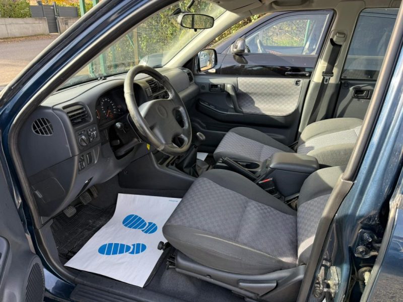 OPEL FRONTERA 2.2l 16S DTL LIMITED 120CV 