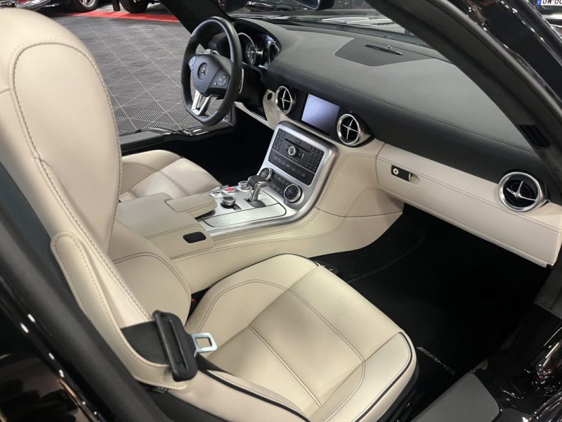 MERCEDES-AMG SLS AMG  2010