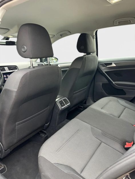 VOLKSWAGEN GOLF 1.0 TSI 110 BlueMotion 