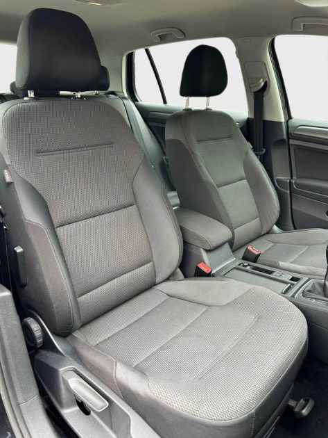 VOLKSWAGEN GOLF 1.0 TSI 110 BlueMotion 