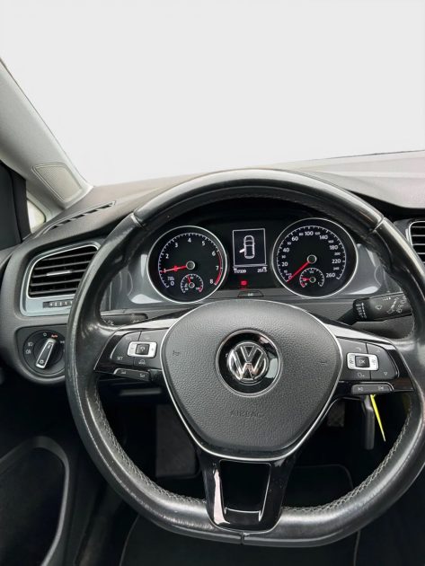 VOLKSWAGEN GOLF 1.0 TSI 110 BlueMotion 