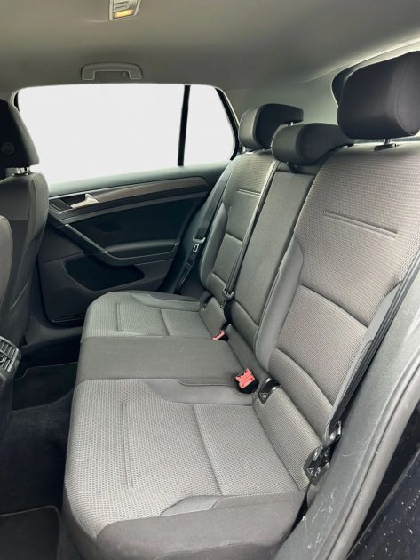 VOLKSWAGEN GOLF 1.0 TSI 110 BlueMotion 