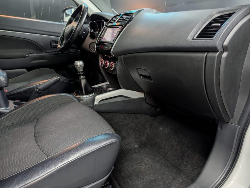 PEUGEOT 4008 1.8 HDi 150 FAP 4WD