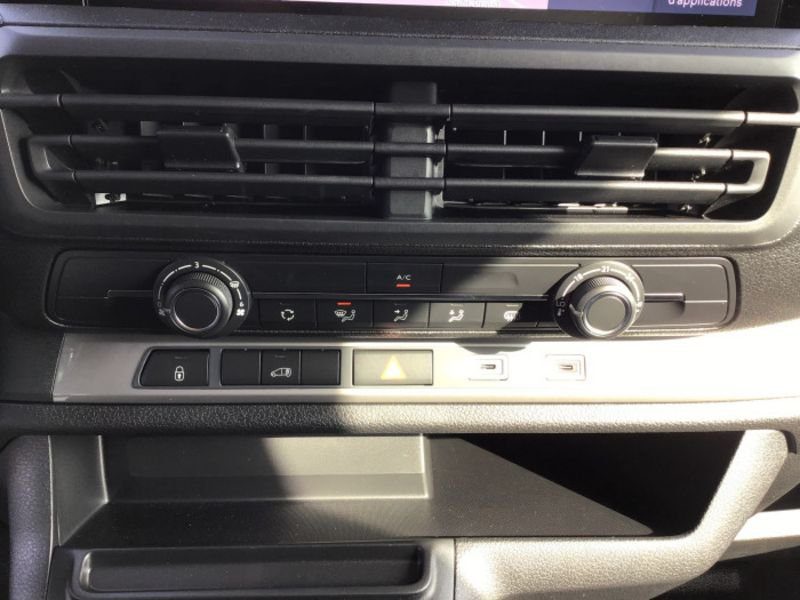 Citroën Jumpy FOURGON FGN M BLUEHDI 180 S&S EAT8