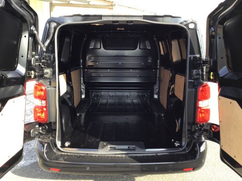 Citroën Jumpy FOURGON FGN M BLUEHDI 180 S&S EAT8