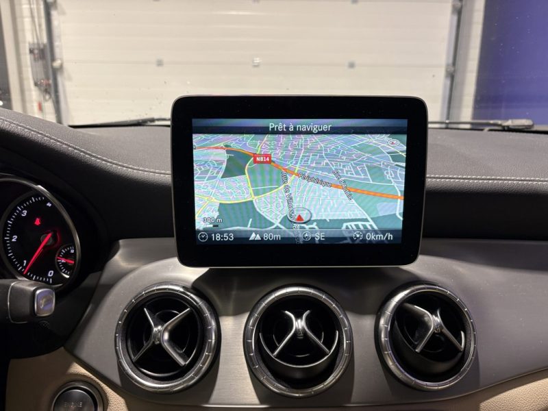 Mercedes CLA 200D 136ch - AMG line - Boite automatique - cuir biton - full option 