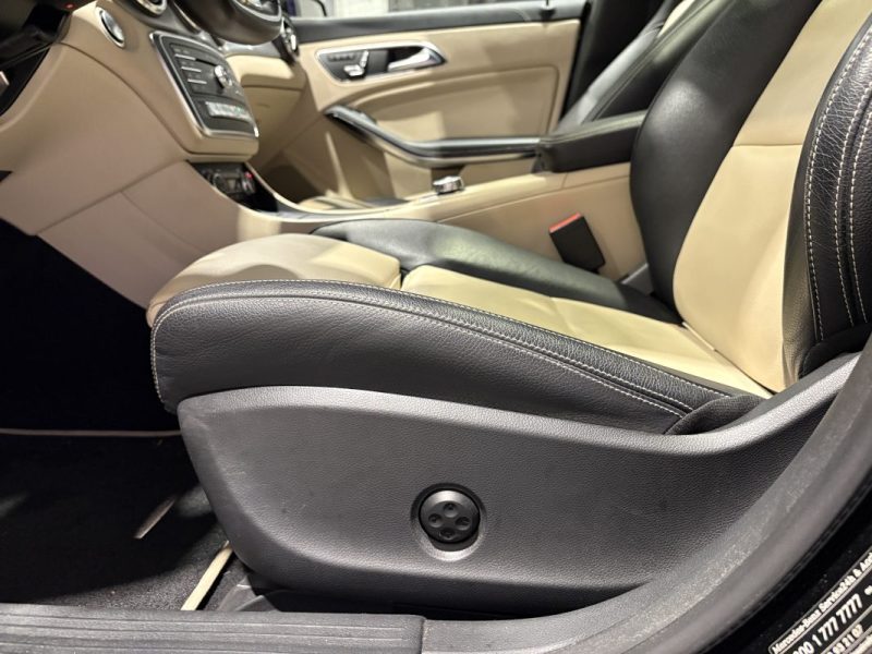 Mercedes CLA 200D 136ch - AMG line - Boite automatique - cuir biton - full option 