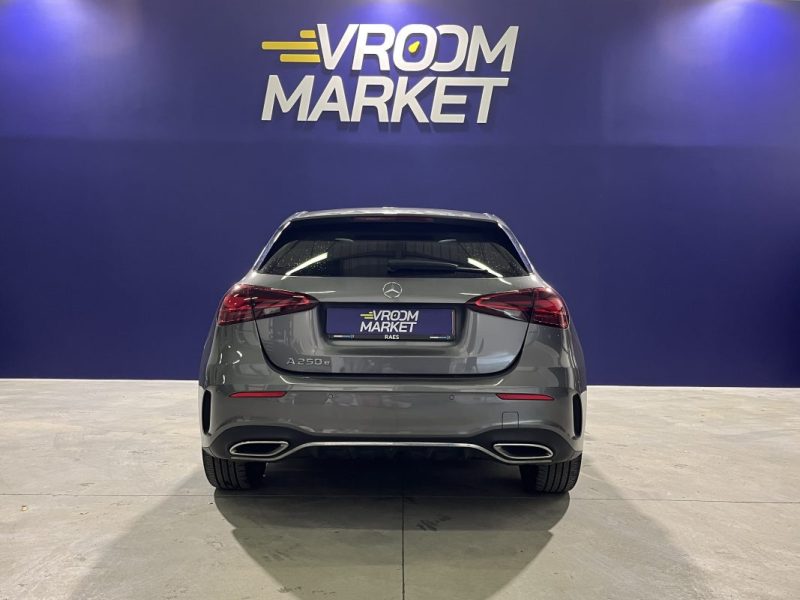 MERCEDES CLASSE A 250E AMG LINE HYBRIDE RECHARGEABLE TOIT OUVRANT
