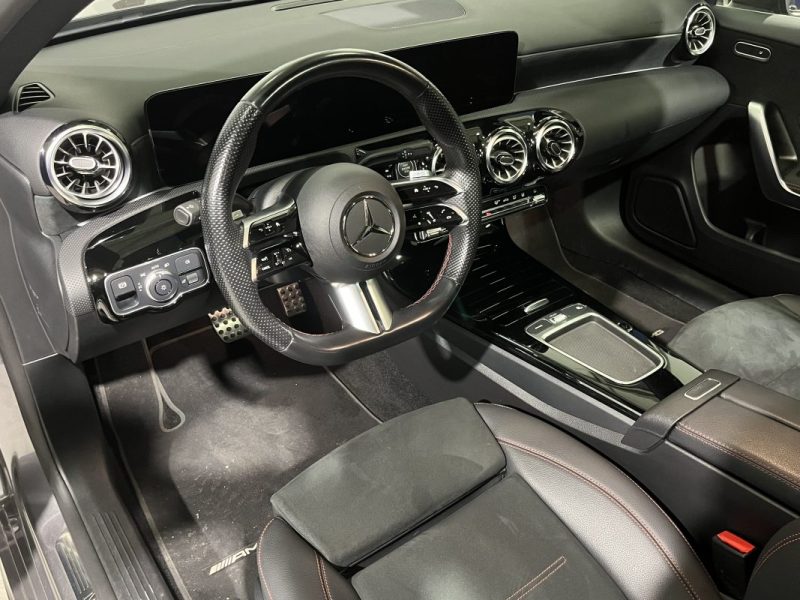 MERCEDES CLASSE A 250E AMG LINE HYBRIDE RECHARGEABLE TOIT OUVRANT
