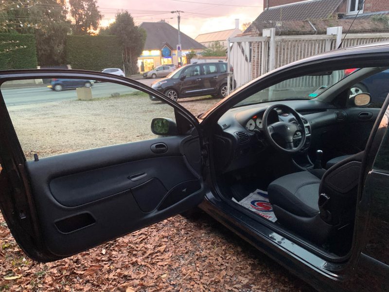 PEUGEOT 206 1.1I - 8V 2005