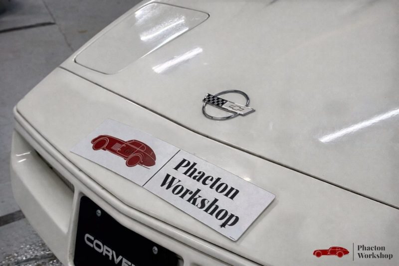 Chevrolet Corvette C4 – 35th Anniversary | Triple White | 1988 | Série numérotée