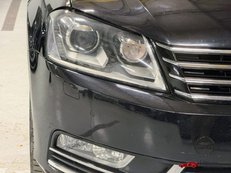 Volkswagen Passat SW 3.6 VR6 – 300CH | DSG | Suspensions pilotées |Régulateur Adaptatif |