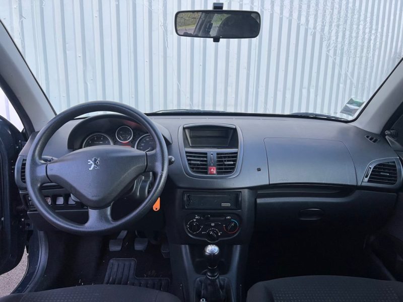 PEUGEOT 206+ 1.1 URBAN / GARANTIE 3/12 MOIS