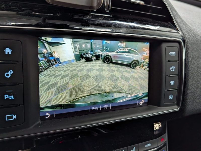 JAGUAR XE 2.0 D 180 CH BVA8 AWD R-SPORT 