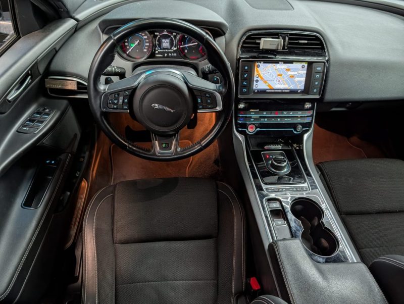 JAGUAR XE 2.0 D 180 CH BVA8 AWD R-SPORT 