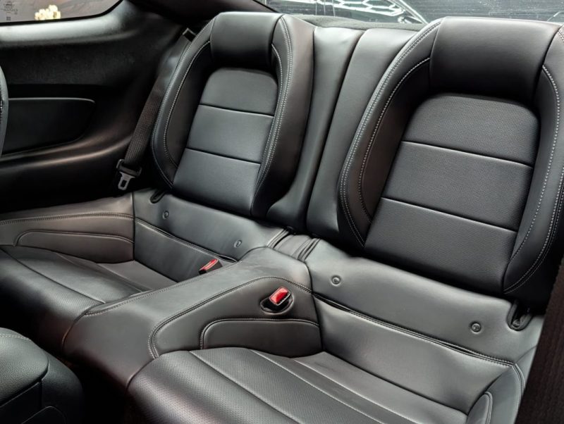 FORD MUSTANG 5.0 V8 421ch GT BVM6