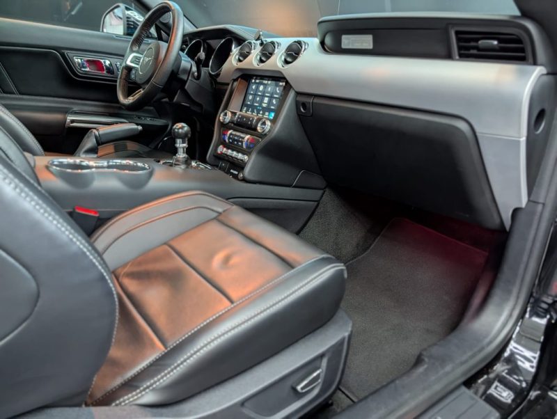 FORD MUSTANG 5.0 V8 421ch GT BVM6