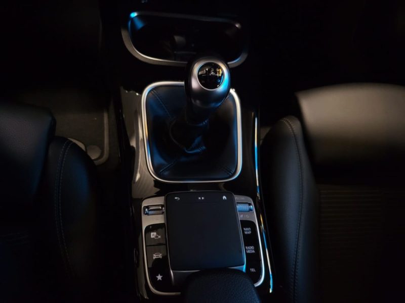 MERCEDES CLASSE A  180 136CH STYLE LINE 2019