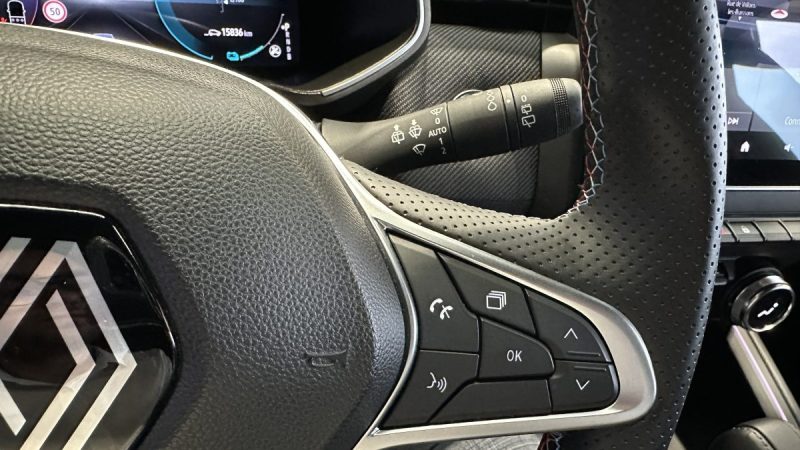 Renault Clio 1.6 E-Tech Full Hybrid 145ch Esprit Alpine - Boite Automatique - Kilométrage faible