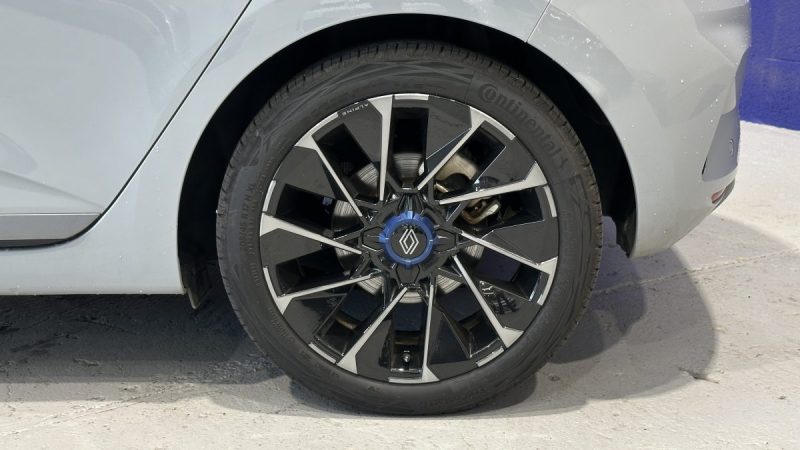 Renault Clio 1.6 E-Tech Full Hybrid 145ch Esprit Alpine - Boite Automatique - Kilométrage faible