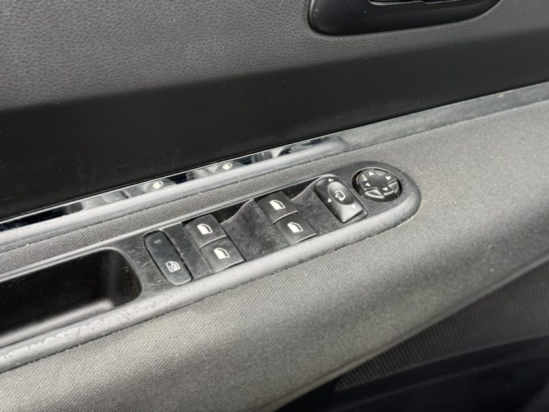 PEUGEOT 3008 1.6 BlueHDi 120 ch S&S Pack Style - Bluetooth -Radar AV/AR - Révisée & Garantie 6 Mois 