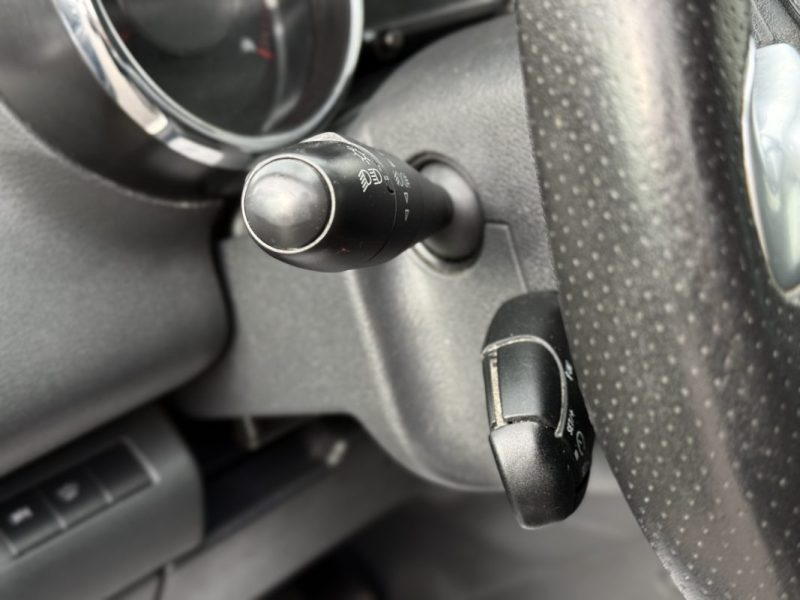 PEUGEOT 3008 1.6 BlueHDi 120 ch S&S Pack Style/ -Bluetooth -Radar AV/AR - Révisée & Garantie 6 Mois 