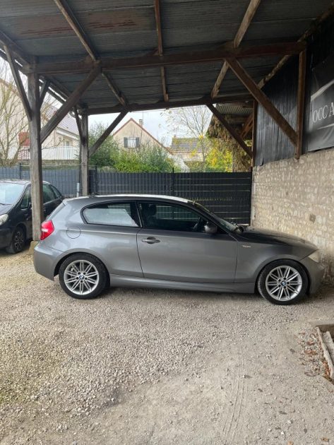 B.M.W. SERIE 1 120D PREMIERE 2012