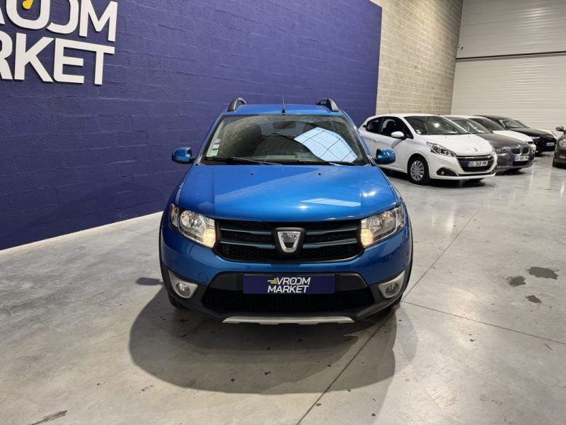 DACIA SANDERO 0.9 TCE 90CH STEPWAY -  1 ERE MAIN / SUIVI COMPLET 
