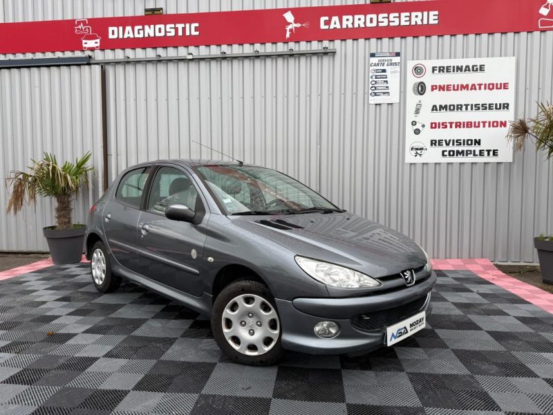PEUGEOT 206 1.4 HDI 68CV GARANTIE 12 MOIS