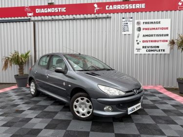 PEUGEOT 206 1.4 HDI 68CV GARANTIE 12 MOIS