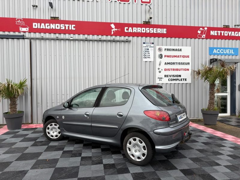 PEUGEOT 206 1.4 HDI 68CV GARANTIE 12 MOIS