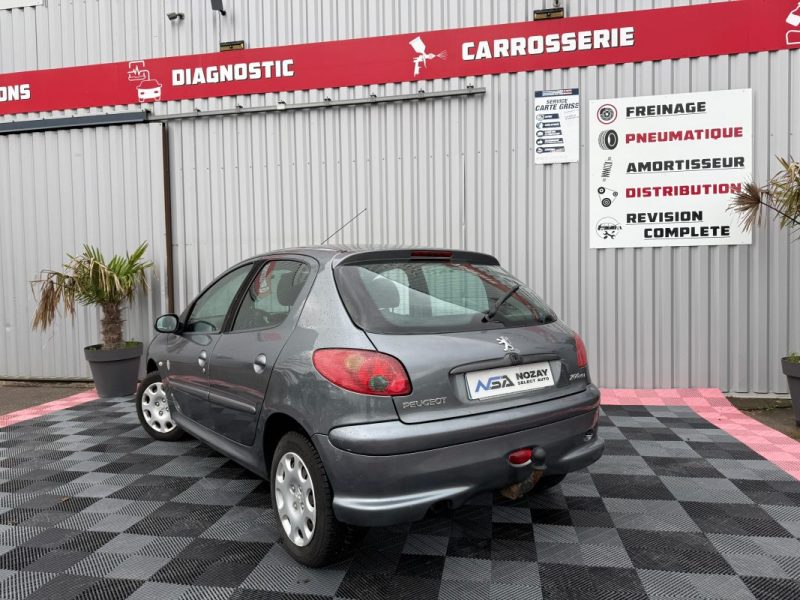 PEUGEOT 206 1.4 HDI 68CV GARANTIE 12 MOIS