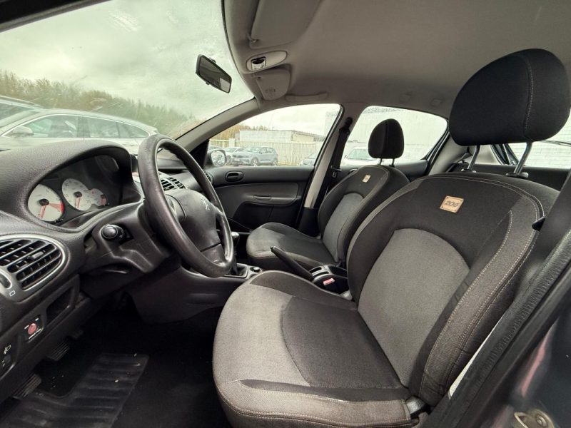 PEUGEOT 206 1.4 HDI 68CV GARANTIE 12 MOIS