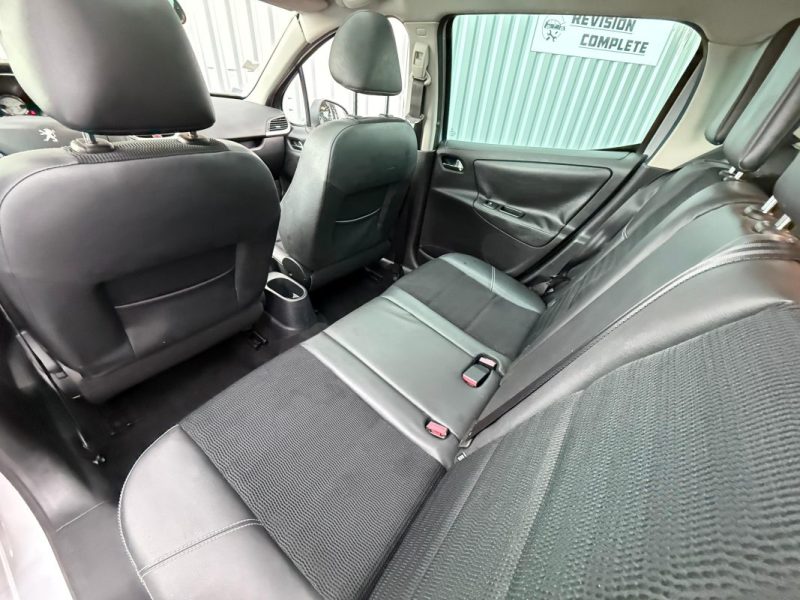 PEUGEOT 207 SW 1.6 HDI 92CV GARANTIE 12 MOIS 