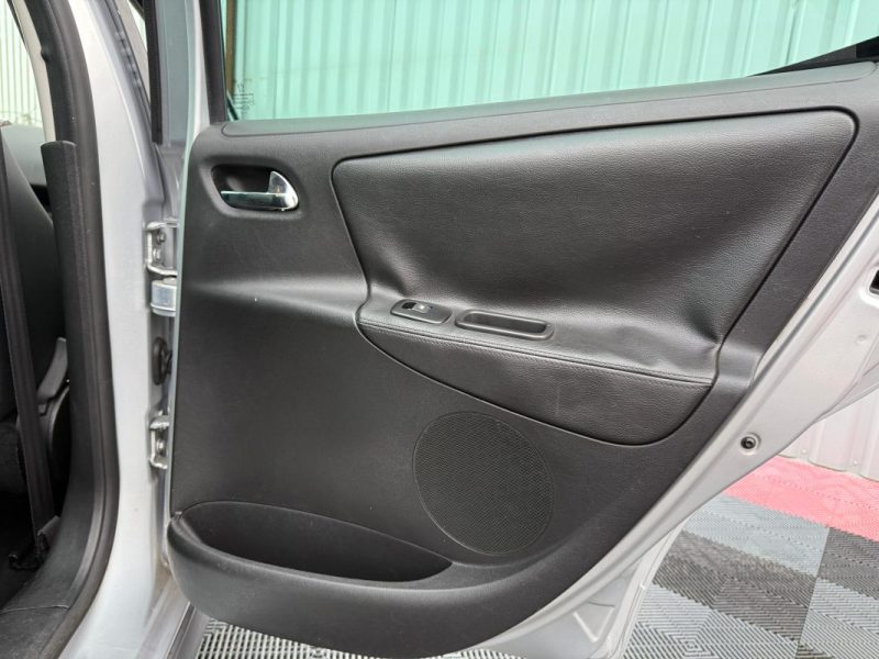 PEUGEOT 207 SW 1.6 HDI 92CV GARANTIE 12 MOIS 