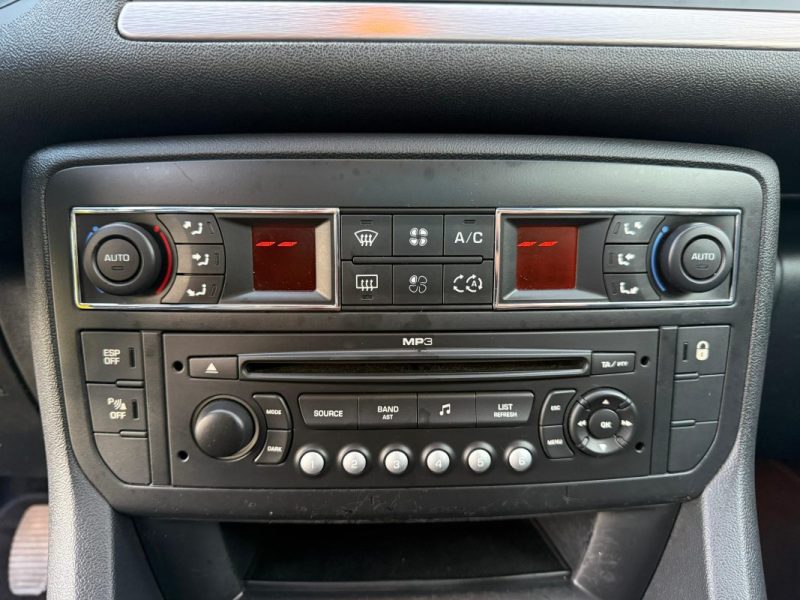 CITROEN C5 2.0I 140CV GARANTIE 12 MOIS