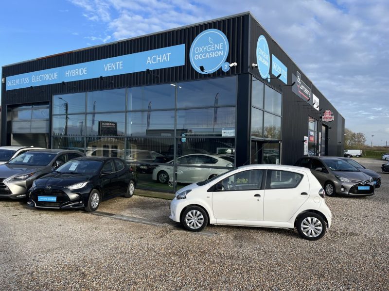 TOYOTA AYGO 1.0 VVT-I 68CH Active 5p 10/2013