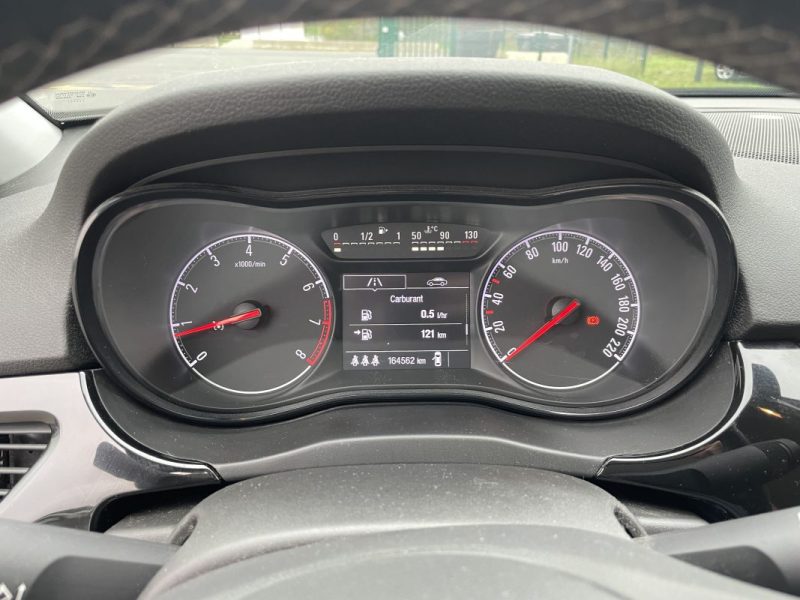 Opel Corsa 1.4 Turbo 100ch Edition • Première Main • Entretien Complet