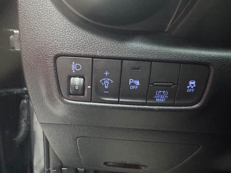 HYUNDAI KONA SUV 1.6 HYBRIDE 141CH BUSINESS/1 ERE MAIN/TVA RECUP 2022