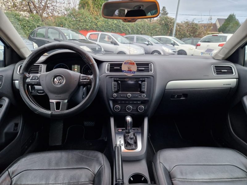 VOLKSWAGEN  JETTA HYBRIDES  1.4L TSI 16V 150CV *BOITE AUTO DSG7*CARAT* / GARANTIE&REVISEE 2013