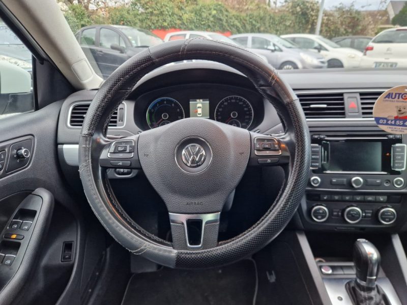 VOLKSWAGEN  JETTA HYBRIDES  1.4L TSI 16V 150CV *BOITE AUTO DSG7*CARAT* / GARANTIE&REVISEE 2013