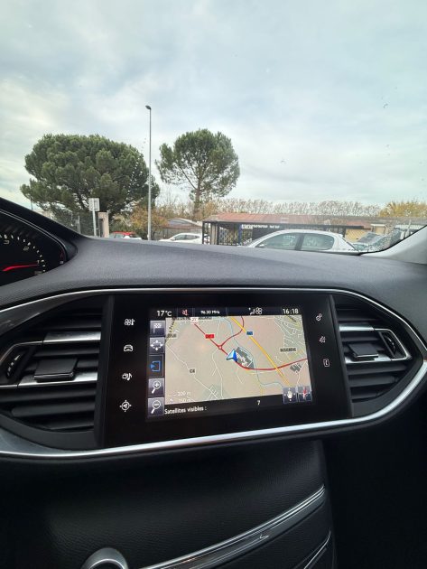 PEUGEOT 308 SW 1.6 BLUEHDI 120 ACTIVE EAT6 - FAIBLE KM - Excellent état 