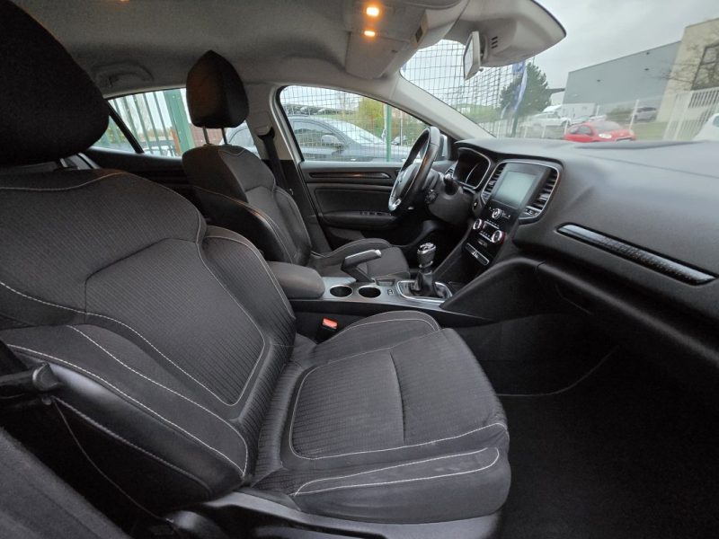 RENAULT MEGANE IV 1.2 TCE 130CH ENERGY INTENS 2016