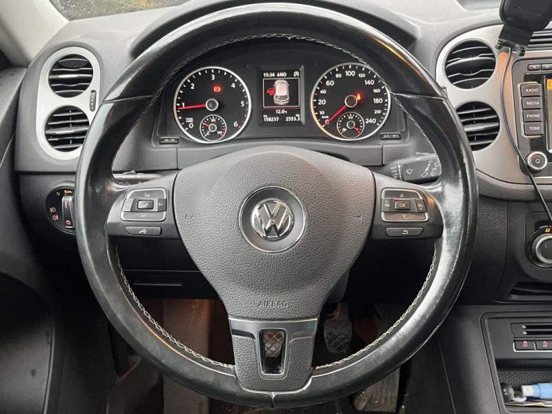 VOLKSWAGEN TIGUAN 2.0 TDI 140 4 MOTION LOUNGE TOIT OUVRANT