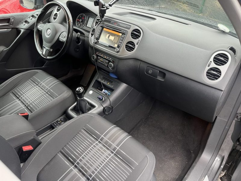 VOLKSWAGEN TIGUAN 2.0 TDI 140 4 MOTION LOUNGE TOIT OUVRANT