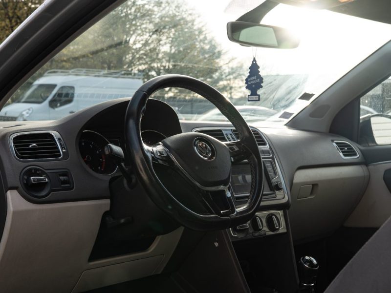 VOLKSWAGEN POLO 1.2 TSI 90Cv BLUEMOTION TECHNOLOGY CONFORTLINE BUSINESS