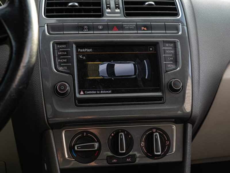 VOLKSWAGEN POLO 1.2 TSI 90Cv BLUEMOTION TECHNOLOGY CONFORTLINE BUSINESS