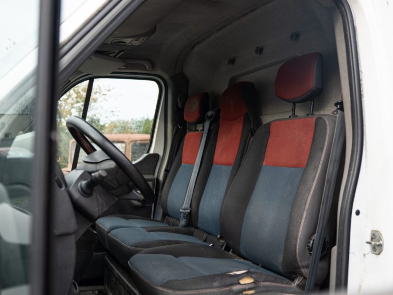 RENAULT MASTERIII F3500 L2H2 DCI 125Cv CONFORT / TVA RÉCUPÉRABLE / PRIX HT