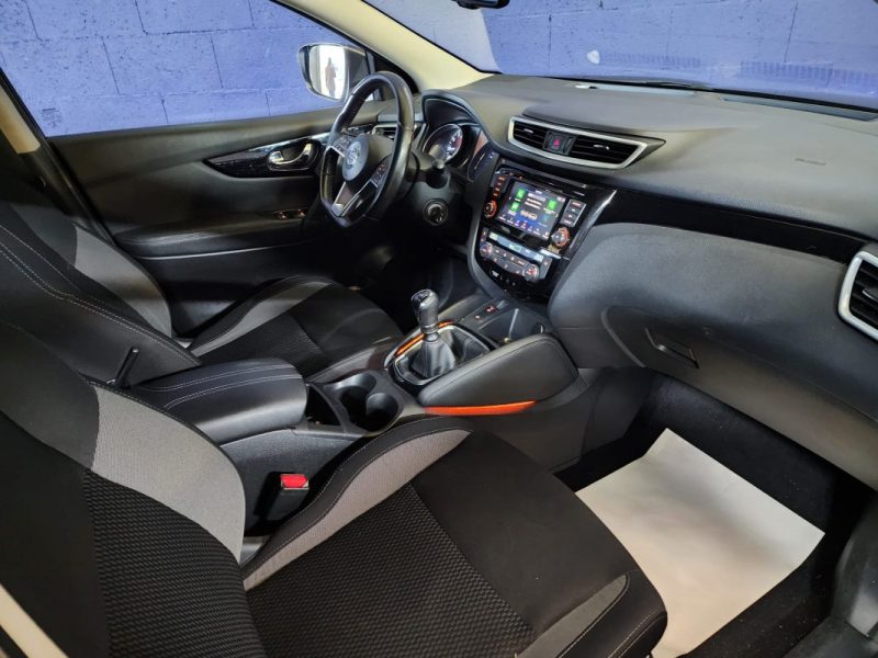 NISSAN QASHQAI II 1.3 DIG-T 140Cv CONNECTA-101800 KM