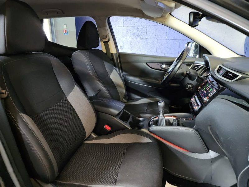 NISSAN QASHQAI II 1.3 DIG-T 140Cv CONNECTA-101800 KM